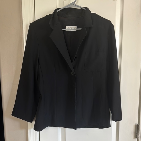 Casual Corner Jackets & Blazers - Casual Corner Annex Black Blazer / C27